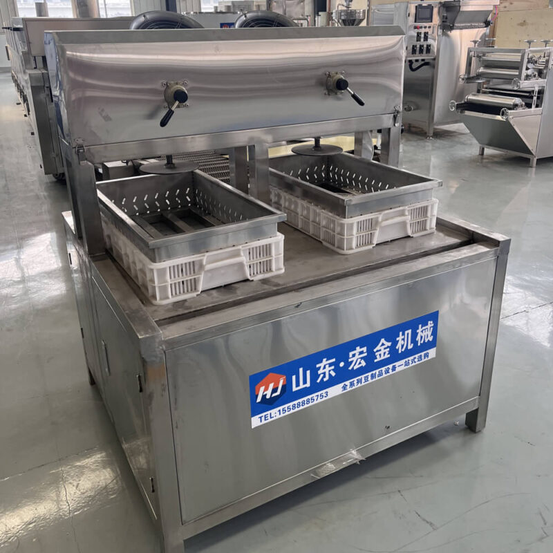 Alternative view of Small Tofu Machine